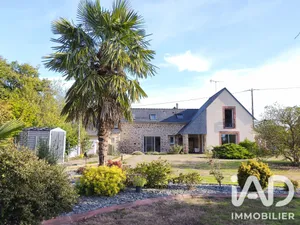 House in Aron (53440)
