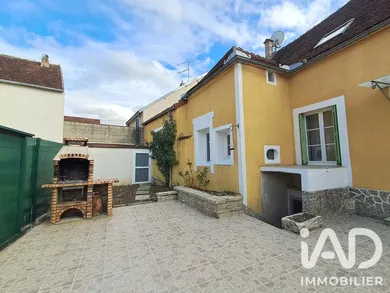 Maison de village à Maligny (89800)