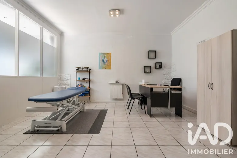 Local commercial 33 m² · à Lyon · 33 m² · 125 000 €