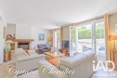 Maison à Maule (78580)