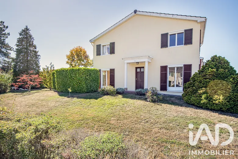 Maison 5 pièces 105 m² · à Élancourt · 105 m² · 389 000 €