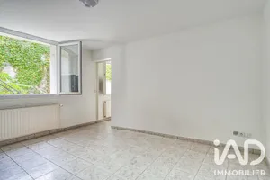 Apartment in Gennevilliers (92230)