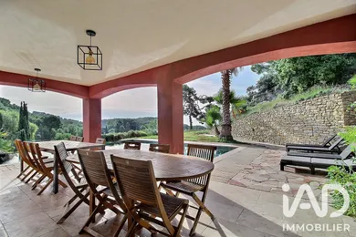 Maison à La Cadière-d'Azur (83740)