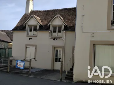 Maison à Bourg-le-Roi (72610)