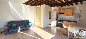Studio à Les Essarts-le-Roi (78690)