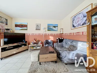 Apartment in Achères (78260)