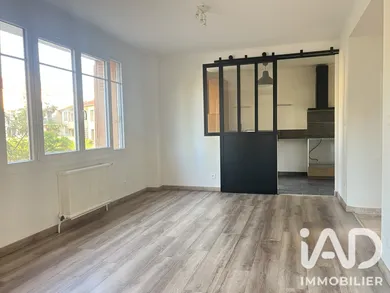 Appartement à Aix-en-Provence (13090)
