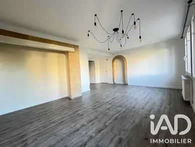 Appartement à Aix-en-Provence (13090)