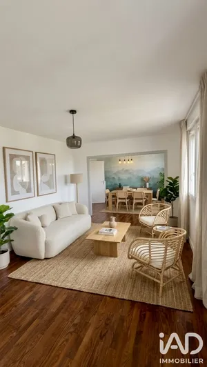 Apartment in Fougères (35300)
