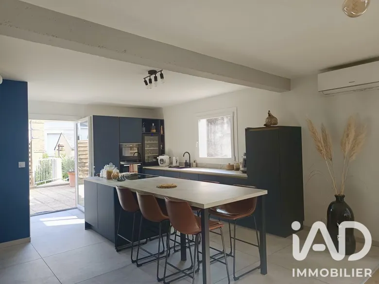 Appartement 7 pièces 196 m² · à Thouars · 196 m² · 247 000 €