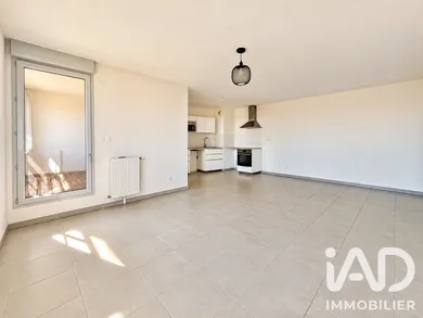 Apartment in Toulouse (31500)
