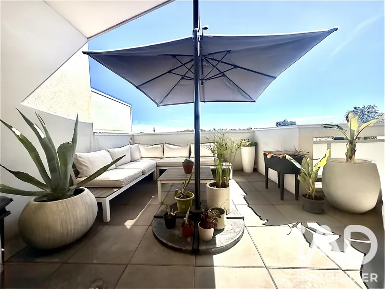 Appartement 3 pièces 70 m² · à Cenon · 69,7 m² · 248 000 €