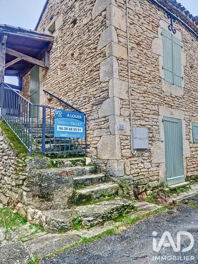 Townhouse in Lalbenque (46230)