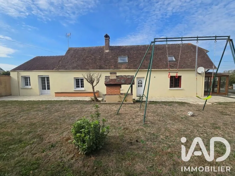 Maison 6 pièces 150 m² · à Nonancourt · 150 m² · 215 000 €