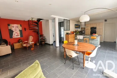 Maison à Changé (53810)