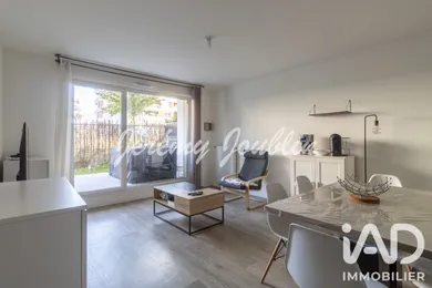 Appartement à Jouy-le-Moutier (95280)