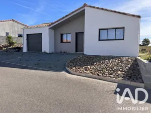 House in La Châtaigneraie (85120)