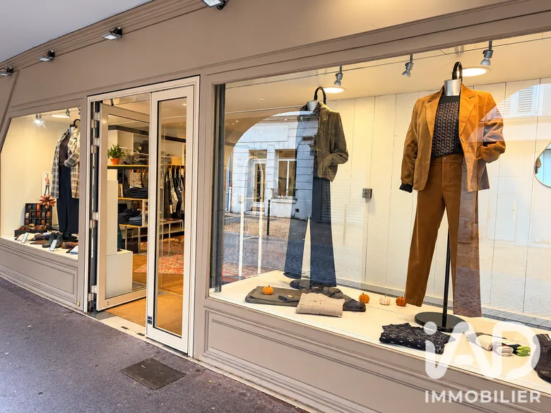 Local commercial 62 m² · à Rueil-Malmaison · 62 m² · 67 200 €