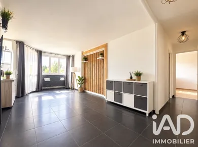 Appartement à Champs-sur-Marne (77420)