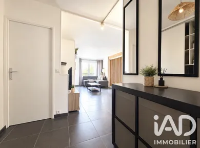 Appartement à Champs-sur-Marne (77420)