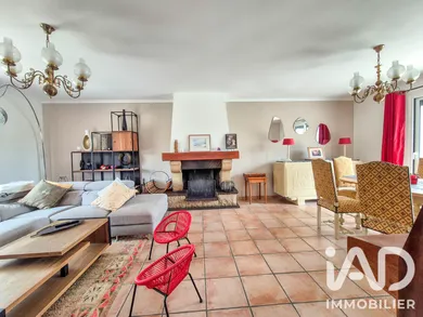 Maison traditionnelle à Béhoust (78910)