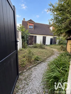 Traditional house in Nogent-sur-Oise (60180)