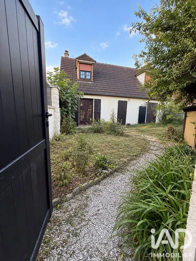 Traditional house in Nogent-sur-Oise (60180)