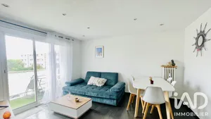 Apartment in Hyères (83400)