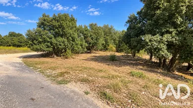 Terrain à Uzès (30700)