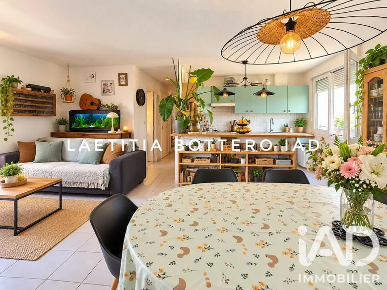 Appartement 3 pièces 65 m² · à Toulon · 65 m² · 165 000 €