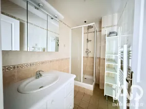 Apartment in Bry-sur-Marne (94360)