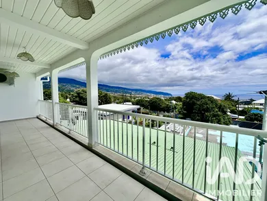 House in Sainte-Marie (97438)
