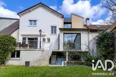 Maison à Rueil-Malmaison (92500)