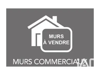 Immeuble à Segré (49500)