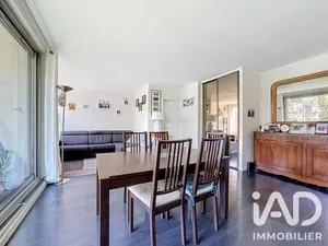 Apartment in Marly-le-Roi (78160)