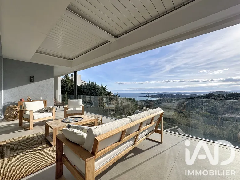 Maison 7 pièces 302 m² · au Plan-de-la-Tour · 302 m² · 5 460 000 €