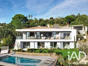 Maison d'architecte à Sainte-Maxime (83120)