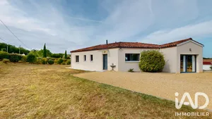 Maison traditionnelle à Sainte-Colombe-de-Villeneuve (47300)