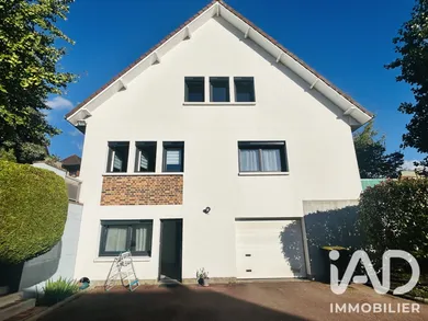 Maison d'architecte à Neufchâtel-en-Bray (76270)