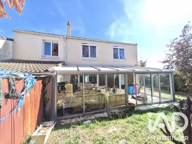 Traditional house in La Roche-sur-Yon (85000)
