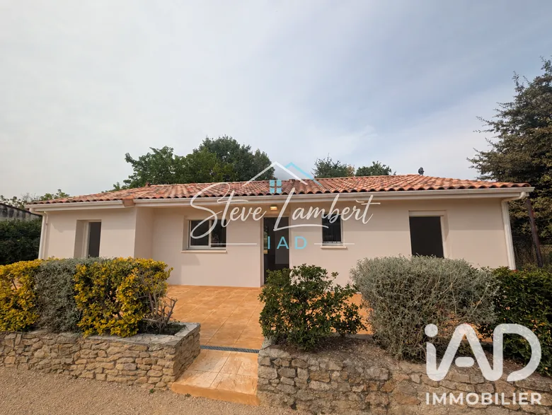Maison 4 pièces 102 m² · à Saint-Étienne-de-Tulmont · 102 m² · 271 000 €