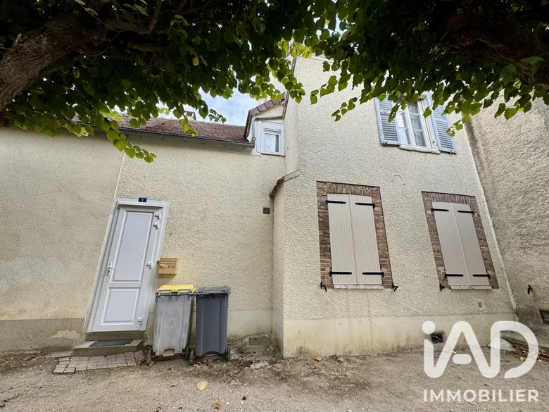 Immeuble 2 pièces 109 m² · à Villeneuve-la-Guyard · 109 m² · 189 000 €