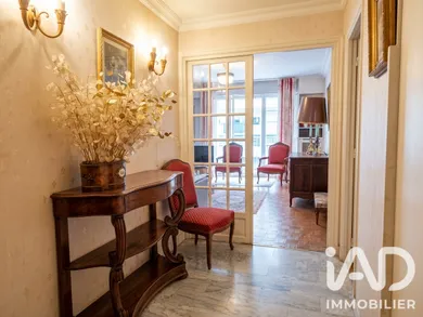Appartement à Paris (75015)