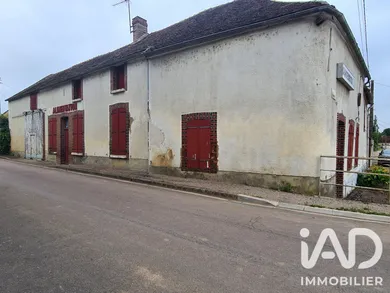 Maison à Varennes (89144)