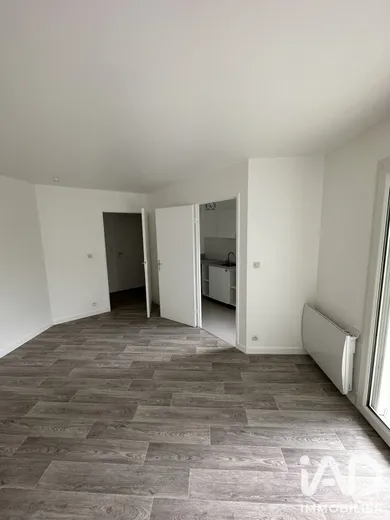 Appartement à Combs-la-Ville (77380)