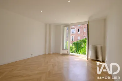Appartement à Suresnes (92150)