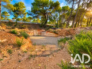 Terrain à bâtir à Salernes (83690)