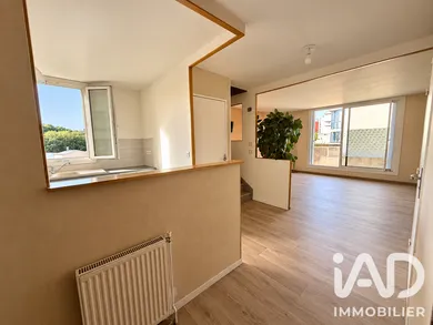 Duplex à Lognes (77185)