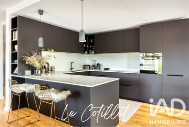 Appartement à Mont-Saint-Aignan (76130)