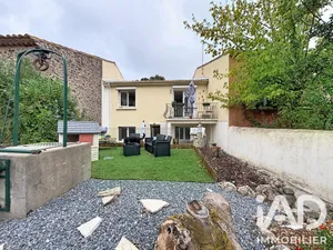Maison de ville à Tourbes (34120)